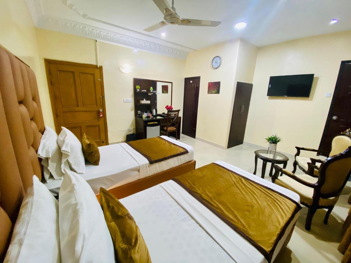 World Inn Hotel Karachi Exterior photo
